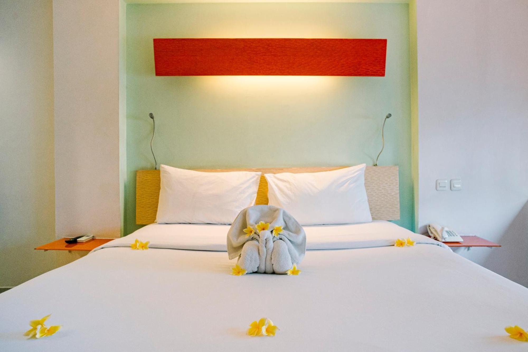 Harris Hotel & Residences Riverview Kuta, Bali Kuta Lombok Dış mekan fotoğraf