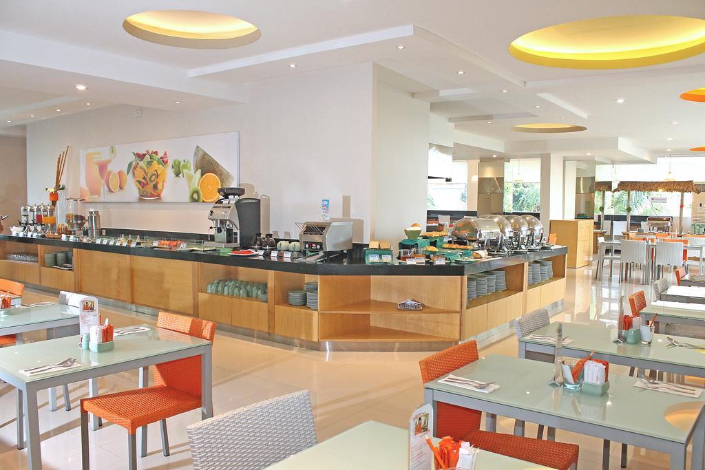 Harris Hotel & Residences Riverview Kuta, Bali Kuta Lombok Dış mekan fotoğraf